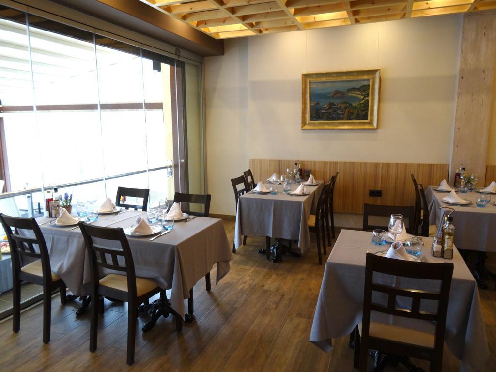 Hotel Victoria Tossa de Mar Dış mekan fotoğraf